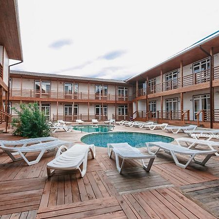 Guest House Amshin トゥサンドリプシュ エクステリア 写真