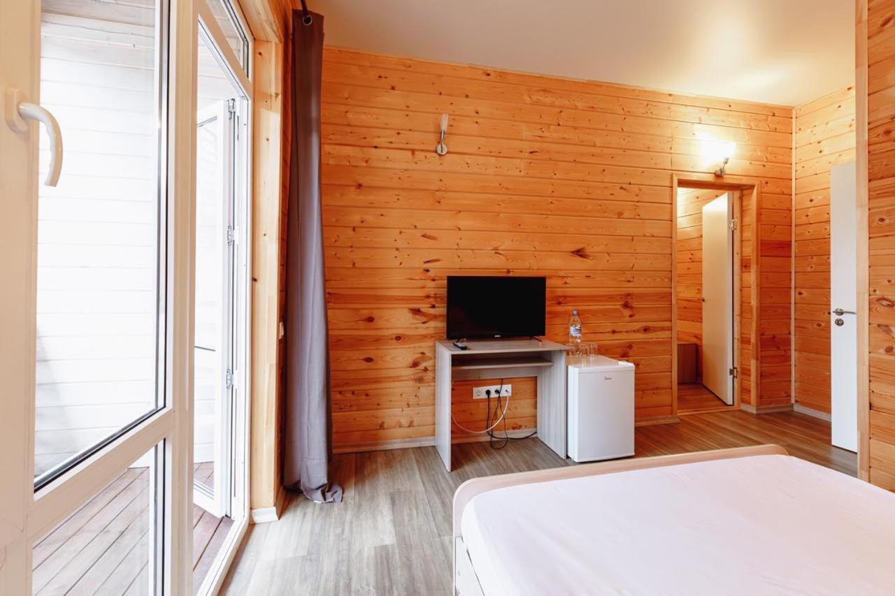 Guest House Amshin トゥサンドリプシュ エクステリア 写真