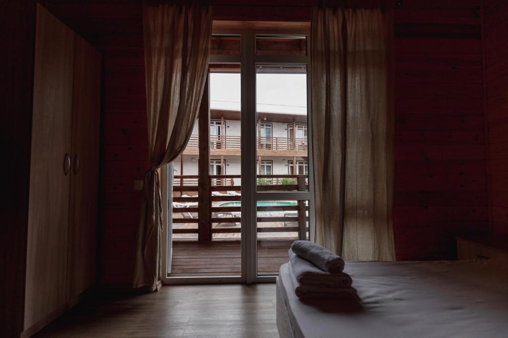 Guest House Amshin トゥサンドリプシュ エクステリア 写真